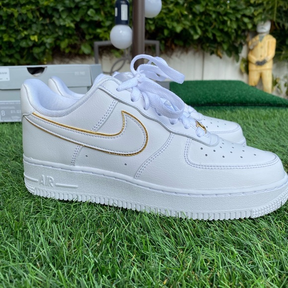 nike air force 1 white metallic gold